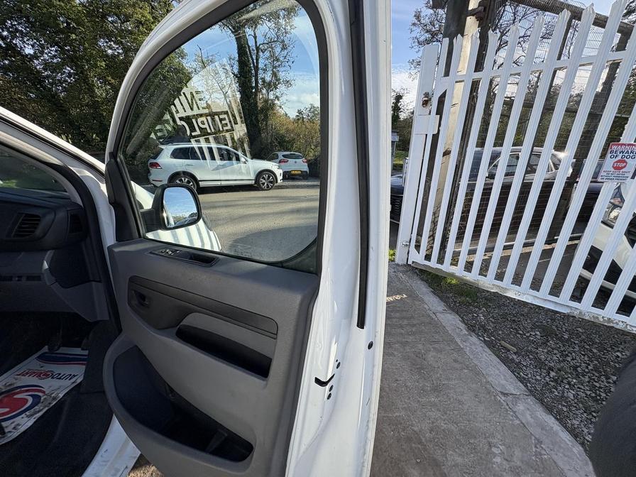 Used Peugeot Expert 2017 for sale - 76401034: Photo 16