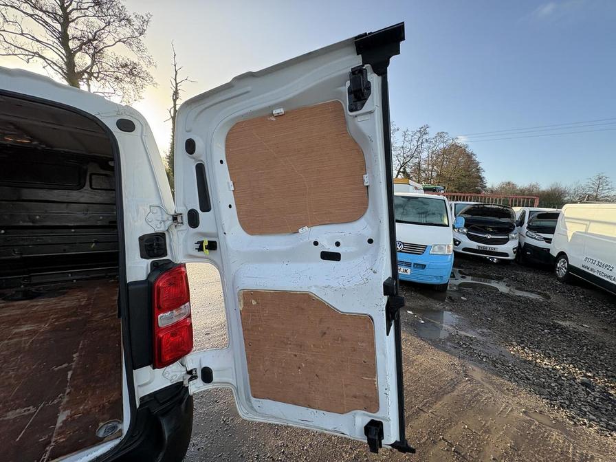 Used Peugeot Expert 2019 for sale - 77373457: Photo 13