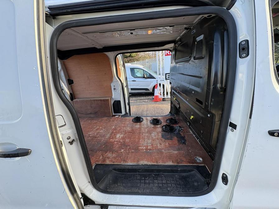 Used Peugeot Expert 2019 for sale - 77373457: Photo 15