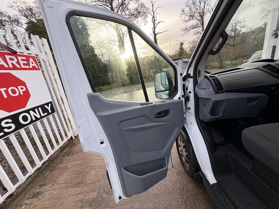 Used Ford Transit 2015 for sale - 76851546: Photo 13