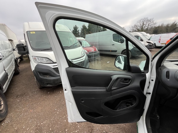 Used Peugeot Partner 2017 for sale - 74728166: Photo 7