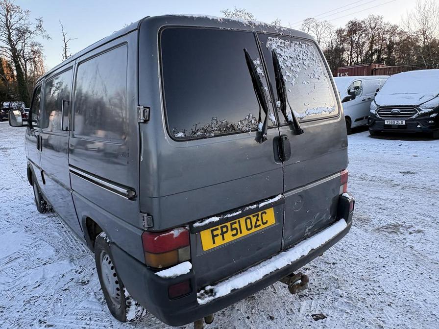 Used Volkswagen Transporter 2001 for sale - 77239710: Photo 10
