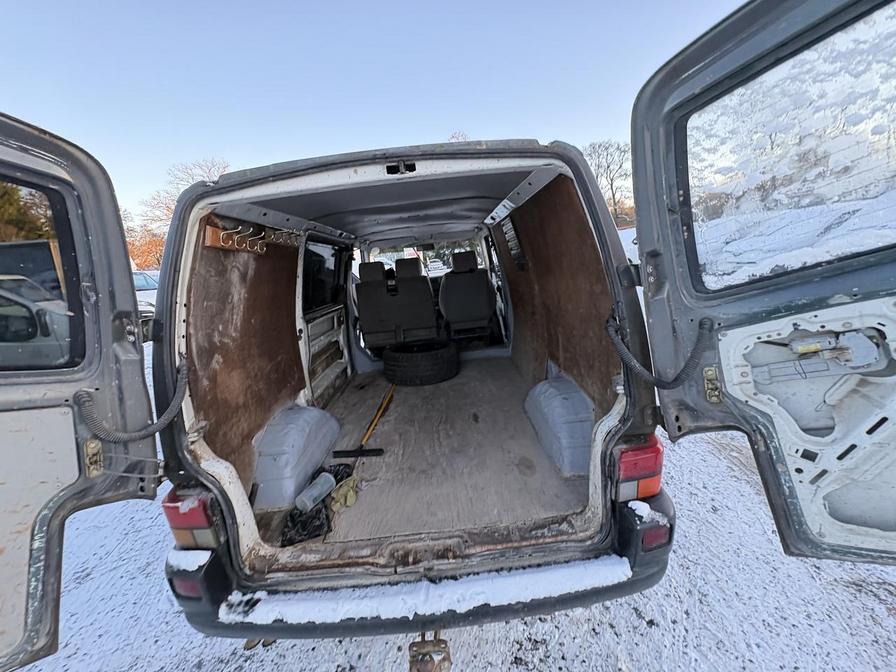 Used Volkswagen Transporter 2001 for sale - 77239710: Photo 13