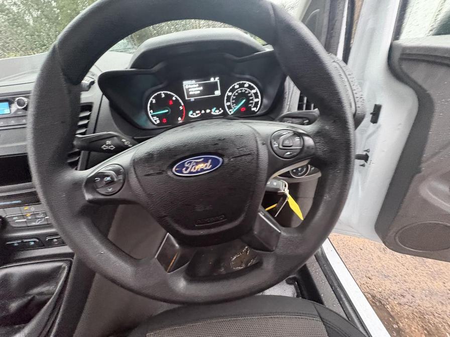 Used Ford Transit Connect 2019 for sale - 77293901: Photo 19