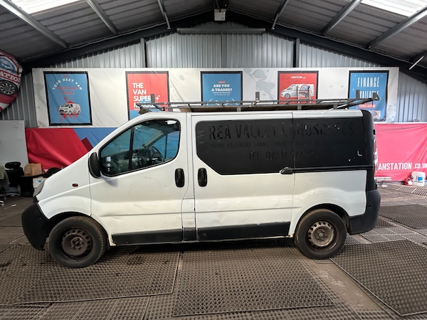 Used Vauxhall Vivaro 2004 for sale - 75682979: Photo 16