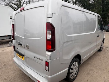 Used Vauxhall Vivaro 2015 for sale - 77856139: Photo