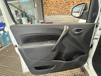 Used Renault Kangoo 2019 for sale - 75556081: Photo