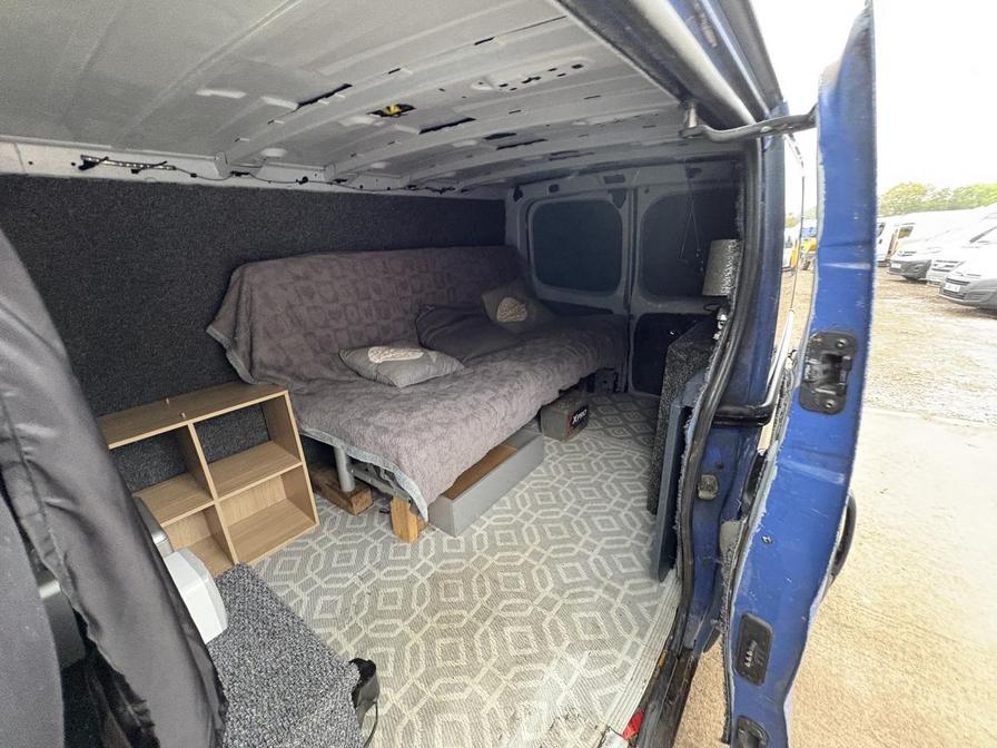 Used Nissan Primastar 2005 for sale - 76587377: Photo 11