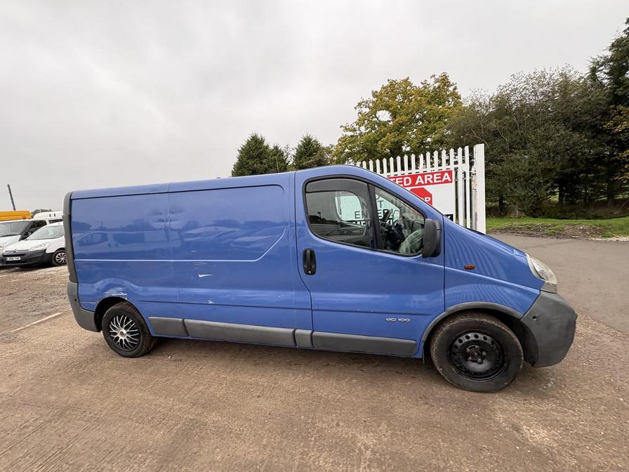 Used Nissan Primastar 2005 for sale - 76587377: Photo 2