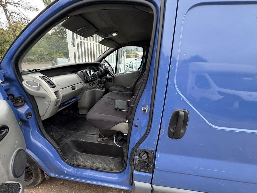 Used Nissan Primastar 2005 for sale - 76587377: Photo 7