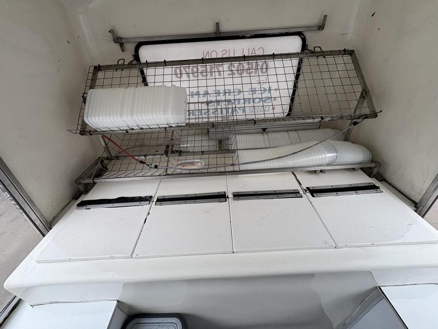 Used Ford Transit 2007 for sale - 77085064: Photo 3