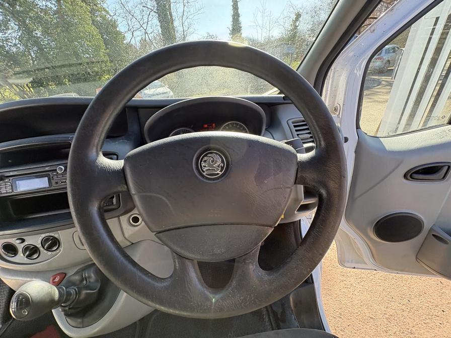 Used Vauxhall Vivaro 2012 for sale - 78074874: Photo 13