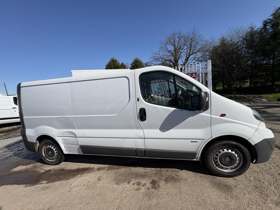 Used Vauxhall Vivaro 2012 for sale - 78074874: Photo 2