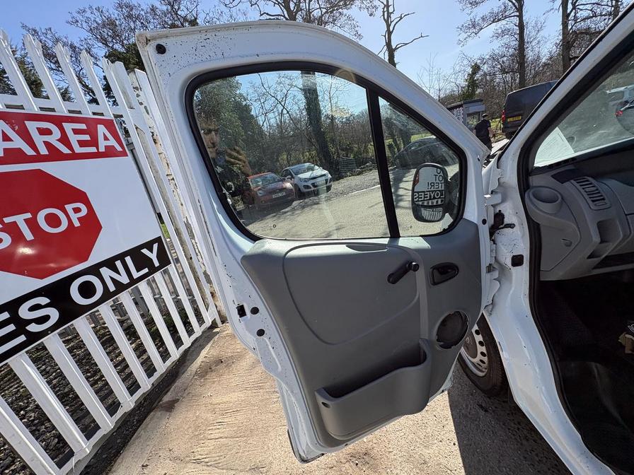 Used Vauxhall Vivaro 2012 for sale - 78074874: Photo 8