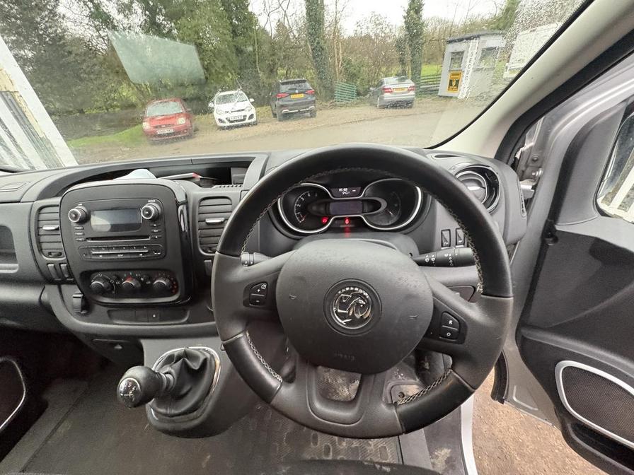Used Vauxhall Vivaro 2018 for sale - 77856130: Photo 14