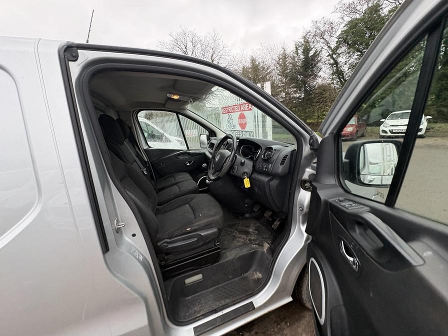 Used Vauxhall Vivaro 2018 for sale - 77856130: Photo 5