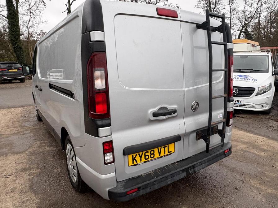 Used Vauxhall Vivaro 2018 for sale - 77856130: Photo 7