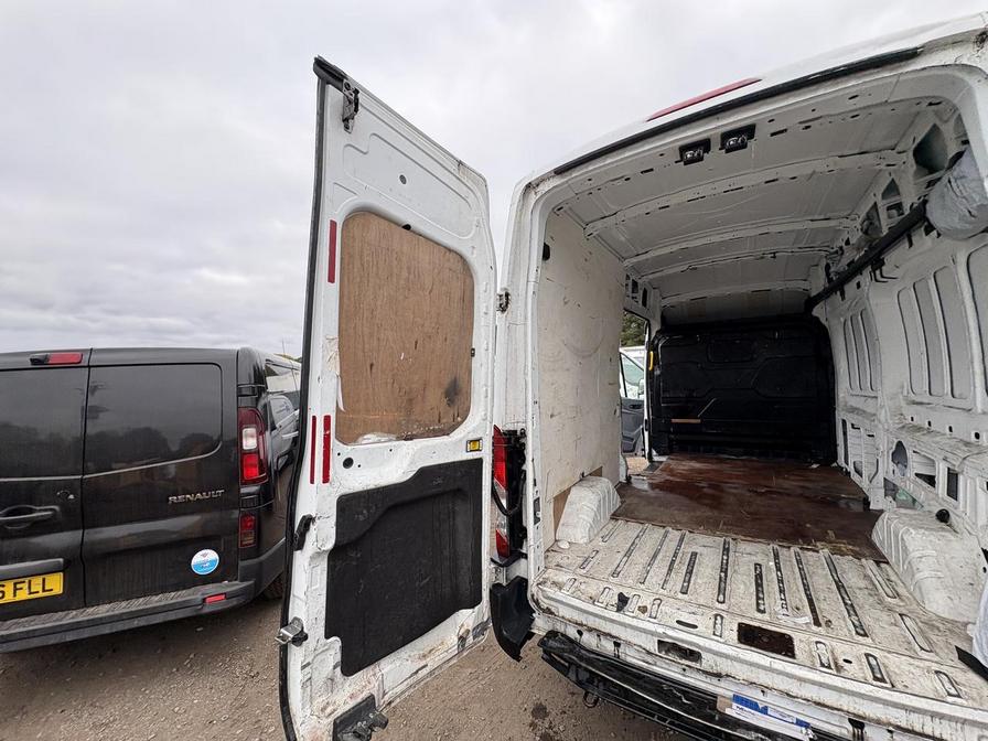 Used Ford Transit 2019 for sale - 76362069: Photo 22