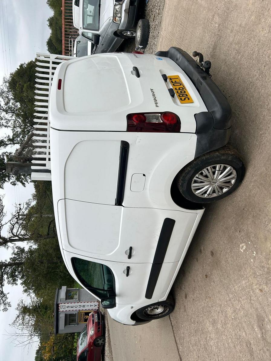 Used Peugeot Partner 2016 for sale - 76315956: Photo 16