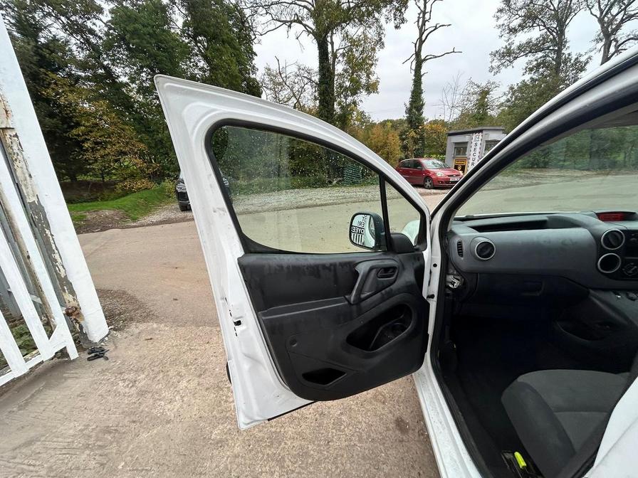 Used Peugeot Partner 2016 for sale - 76315956: Photo 19