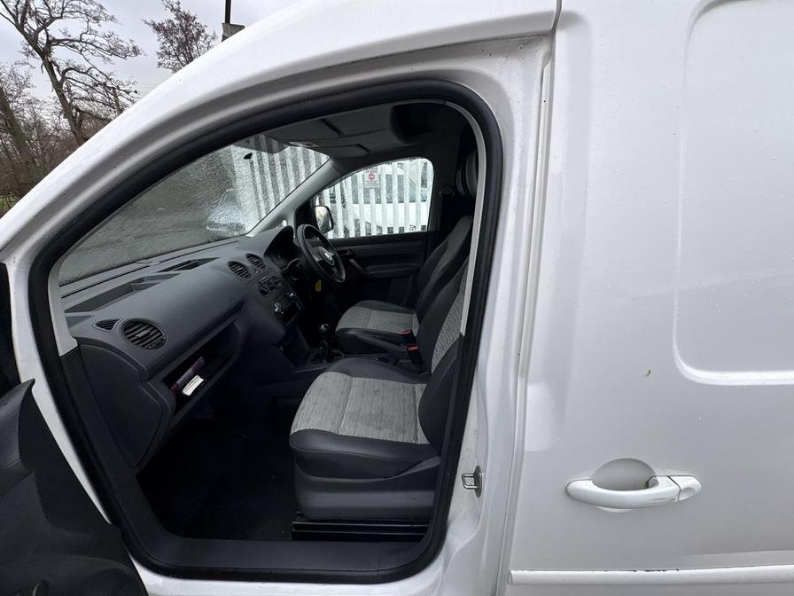 Used Volkswagen Caddy Maxi 2011 for sale - 77627919: Photo 10