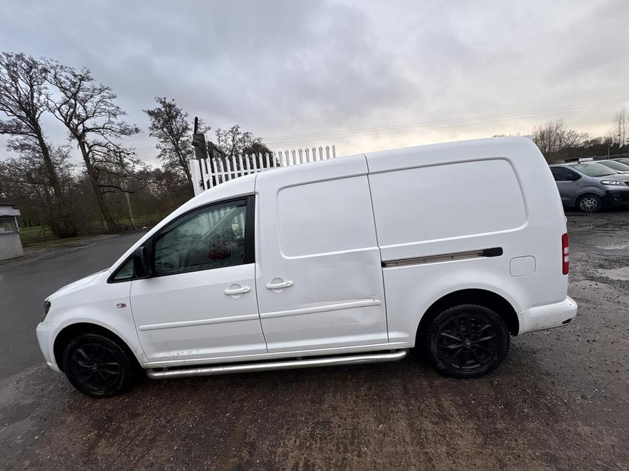 Used Volkswagen Caddy Maxi 2011 for sale - 77627919: Photo 11