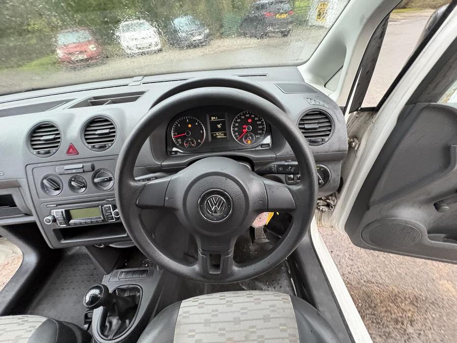 Used Volkswagen Caddy Maxi 2011 for sale - 77627919: Photo 18