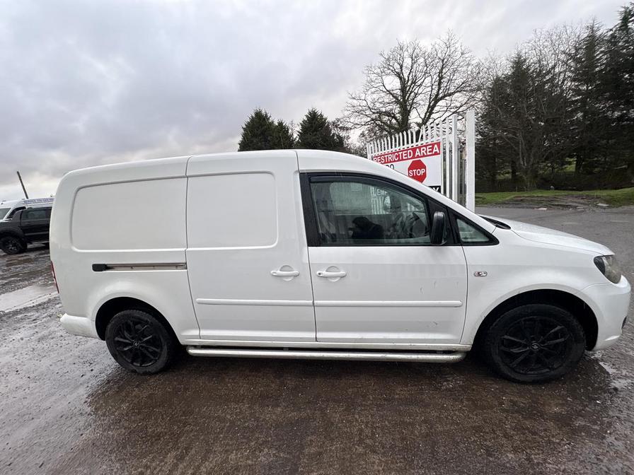 Used Volkswagen Caddy Maxi 2011 for sale - 77627919: Photo 2