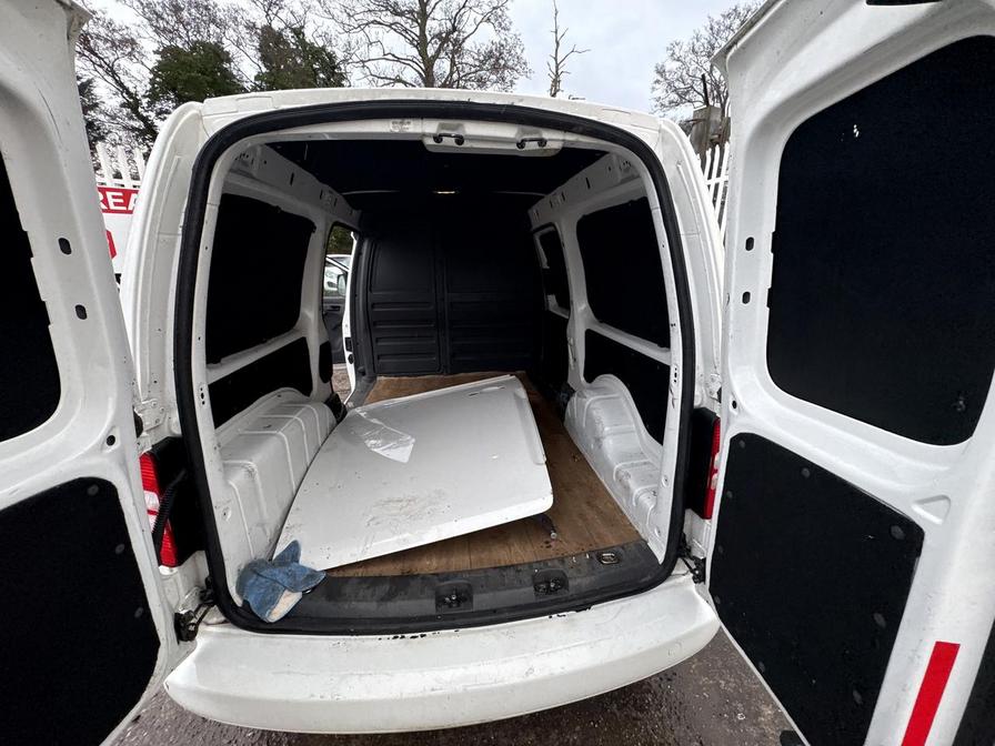 Used Volkswagen Caddy Maxi 2011 for sale - 77627919: Photo 21