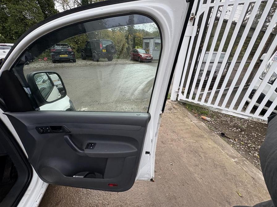 Used Volkswagen Caddy 2013 for sale - 76339084: Photo 19