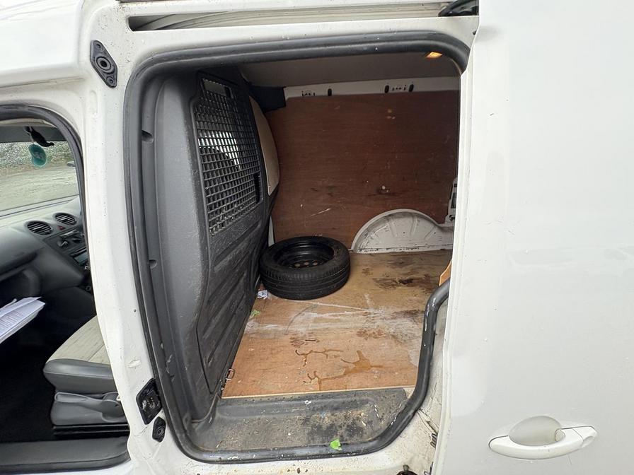 Used Volkswagen Caddy 2013 for sale - 76339084: Photo 2