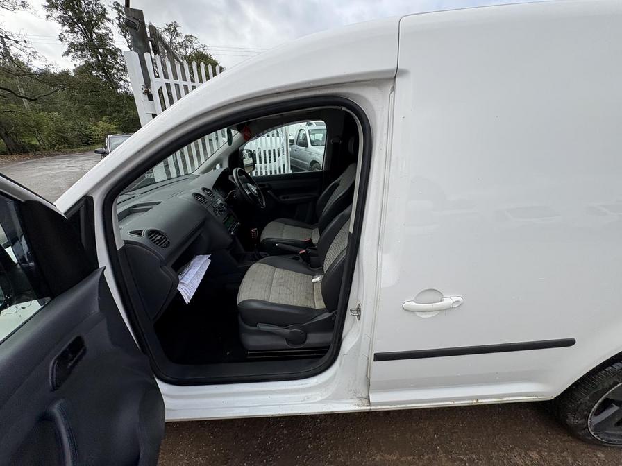 Used Volkswagen Caddy 2013 for sale - 76339084: Photo 4