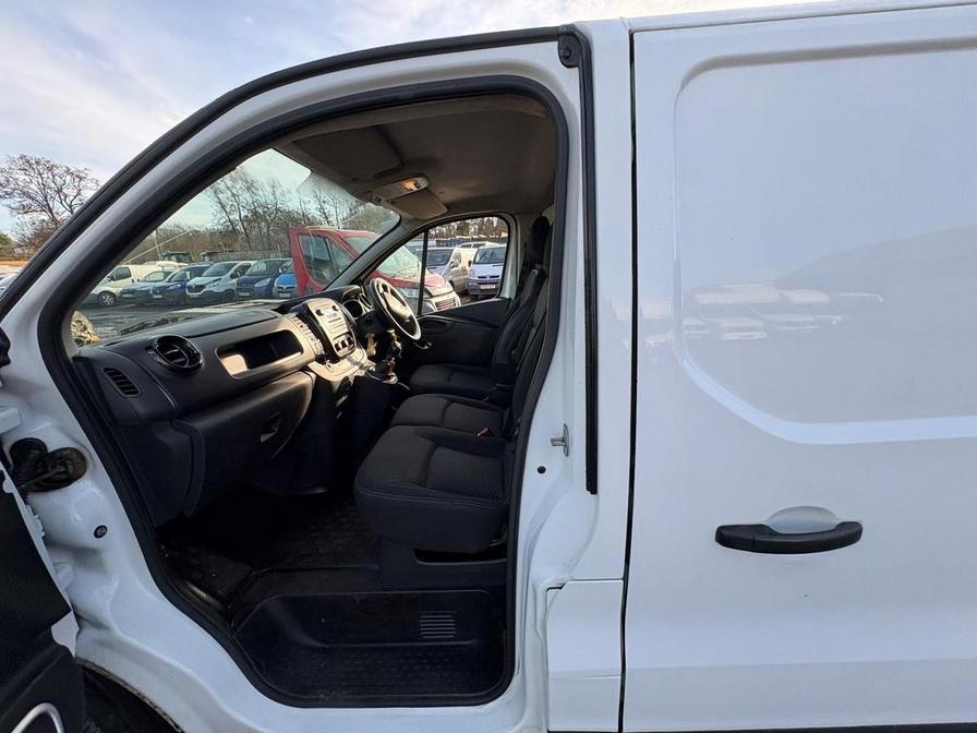 Used Vauxhall Vivaro for sale - 77674438: Photo 20