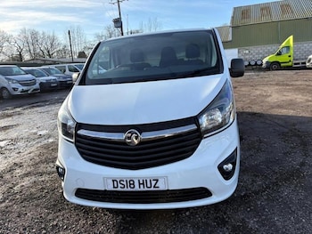 Used Vauxhall Vivaro 2018 for sale - 77674438: Photo