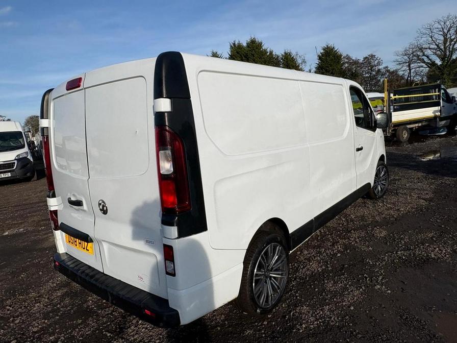 Used Vauxhall Vivaro for sale - 77674438: Photo 5