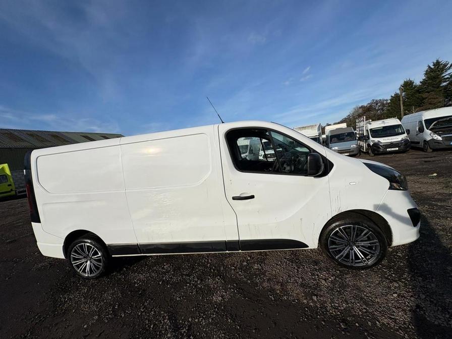 Used Vauxhall Vivaro for sale - 77674438: Photo 6
