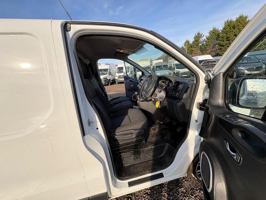 Used Vauxhall Vivaro for sale - 77674438: Photo 9