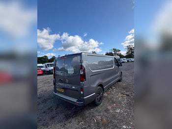 Used Vauxhall Vivaro 2016 for sale - 79714487: Photo