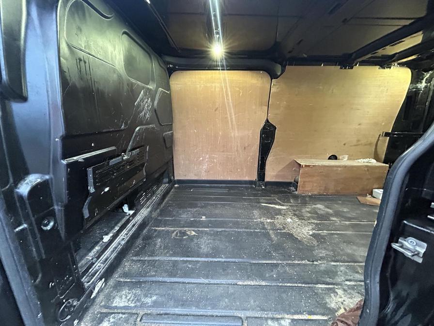 Used Ford Transit Custom 2017 for sale - 77333681: Photo 21