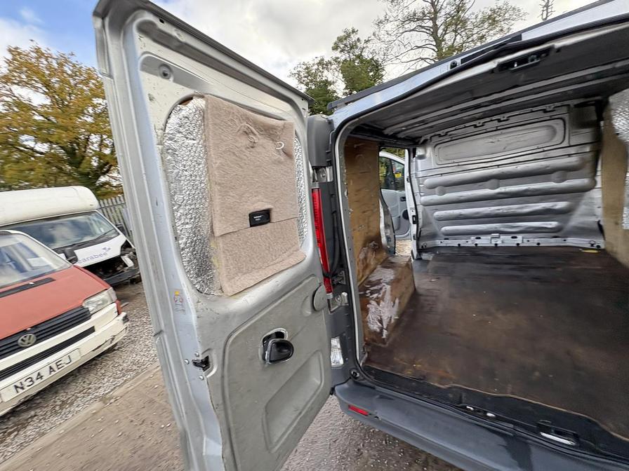 Used Vauxhall Vivaro 2011 for sale - 76442176: Photo 14