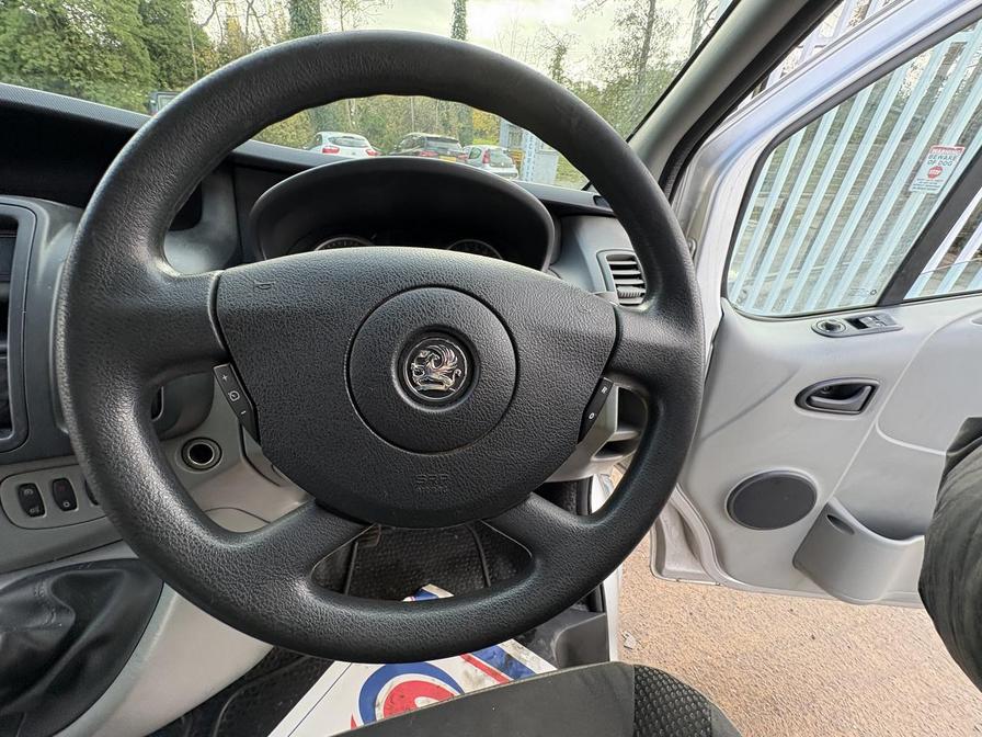 Used Vauxhall Vivaro 2011 for sale - 76442176: Photo 15