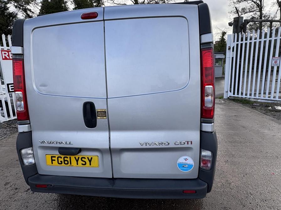 Used Vauxhall Vivaro 2011 for sale - 76442176: Photo 3
