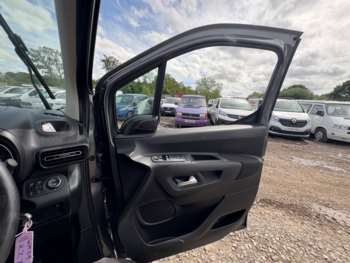 Used Vauxhall Combo Life 2020 for sale - 74824011: Photo