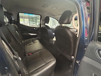Used Nissan Navara 2017 for sale - 75556139: Photo