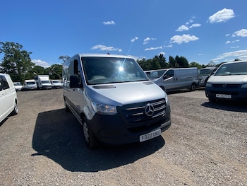 Mercedes-Benz - Sprinter