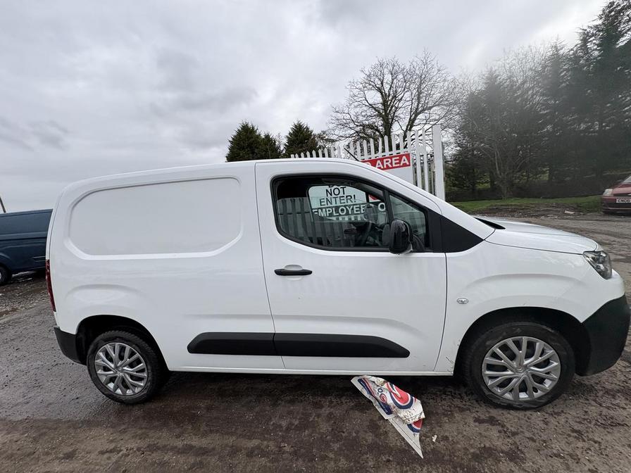 Used Citroen Berlingo 2022 for sale - 77740753: Photo 2