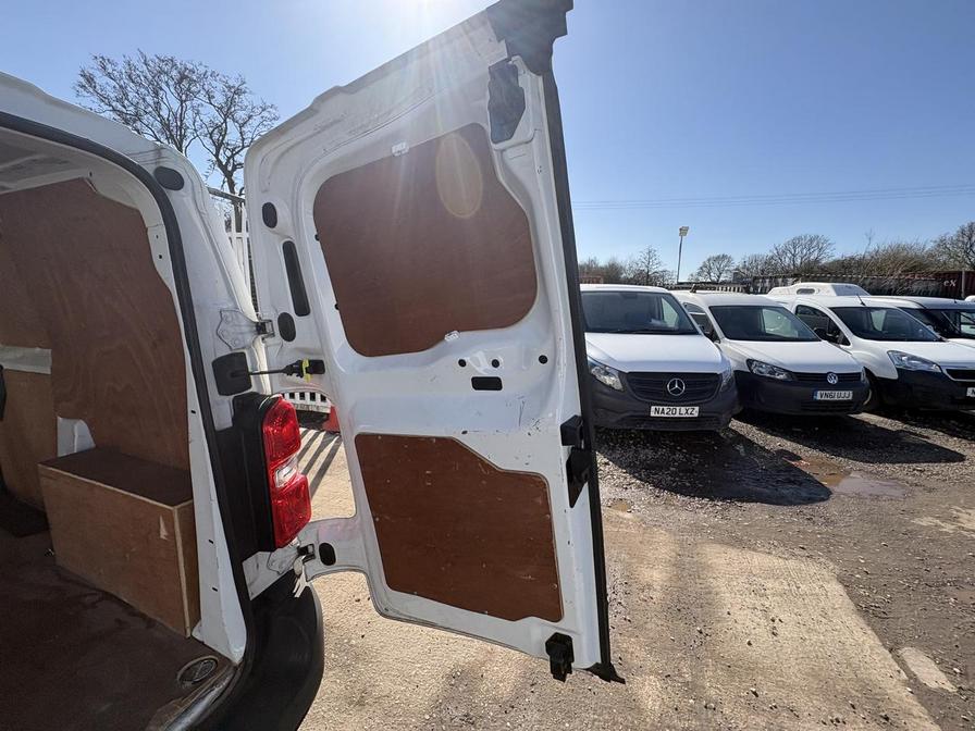 Used Peugeot Expert 2018 for sale - 77983135: Photo 10