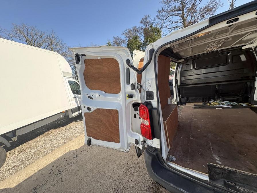 Used Peugeot Expert 2018 for sale - 77983135: Photo 12