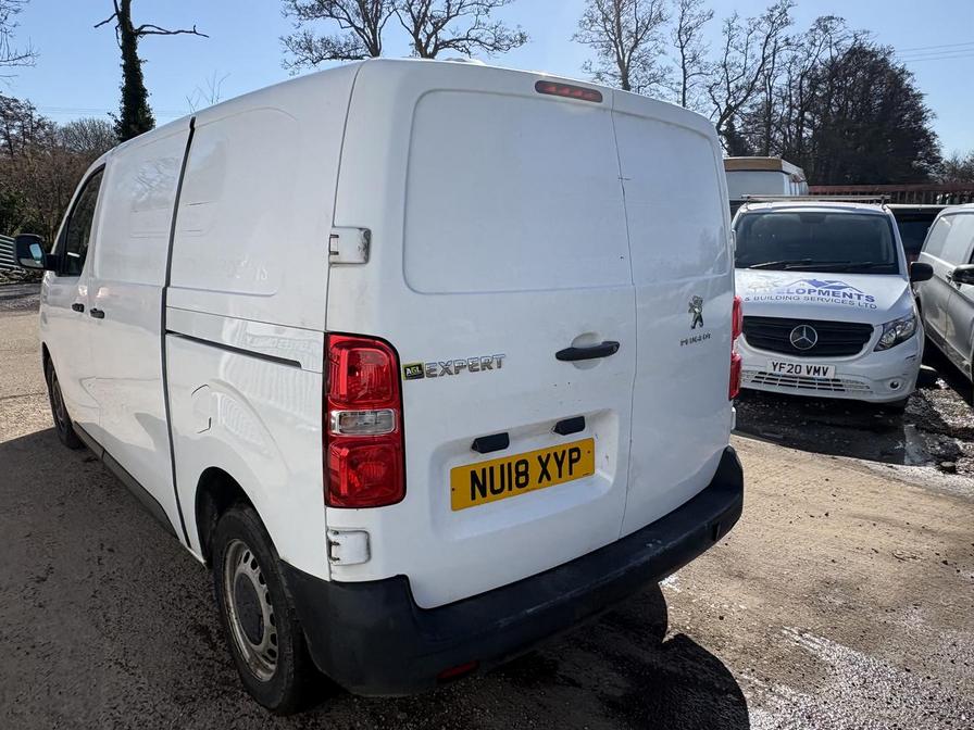 Used Peugeot Expert 2018 for sale - 77983135: Photo 17