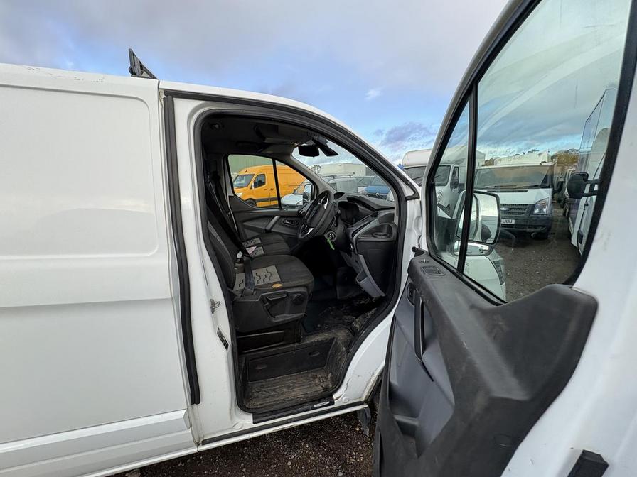 Used Ford Transit Custom 2016 for sale - 76442175: Photo 3
